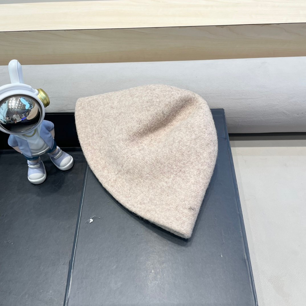 LV double sided wool artistic bucket cap - Image 2