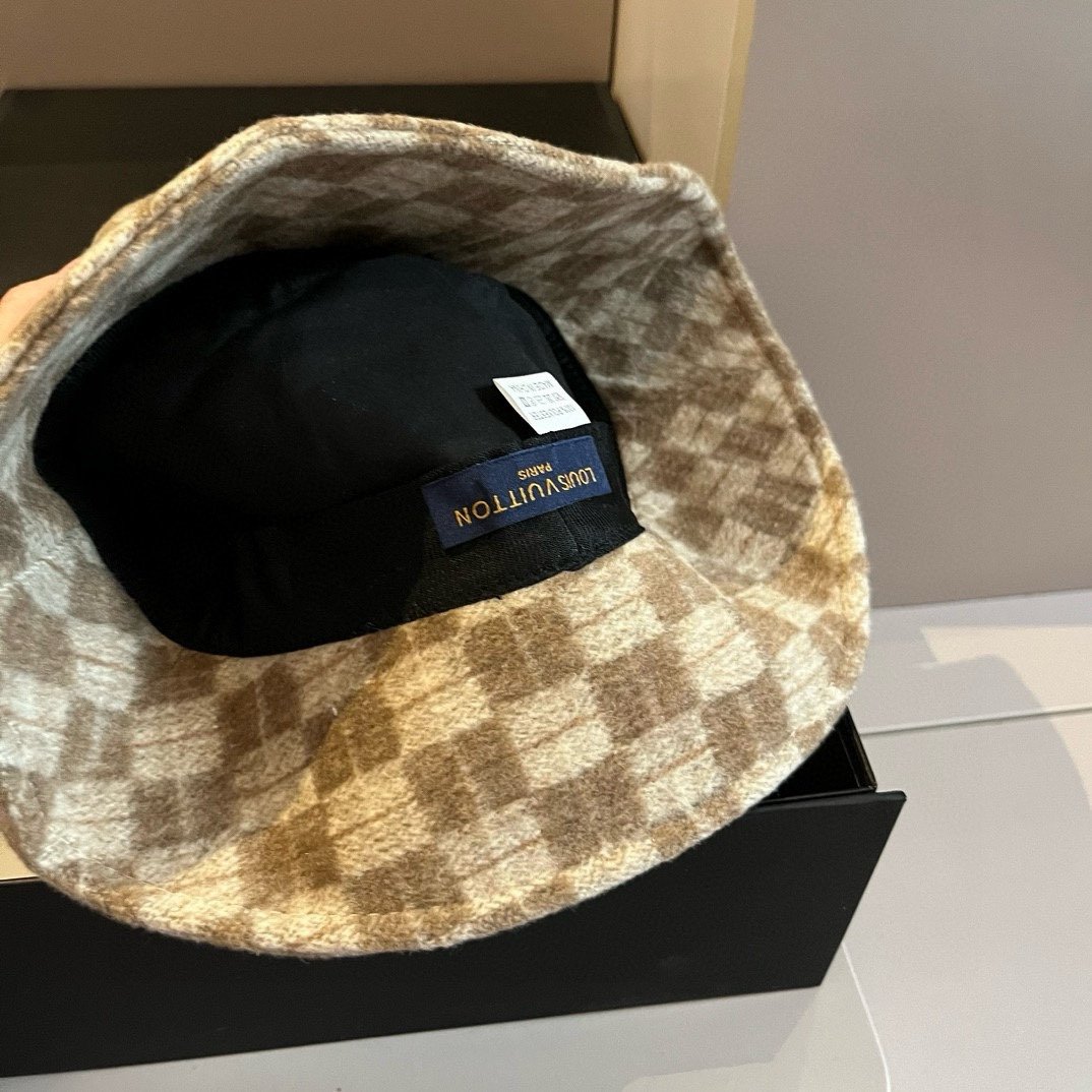 LV chessboard fisherman hat - Image 8