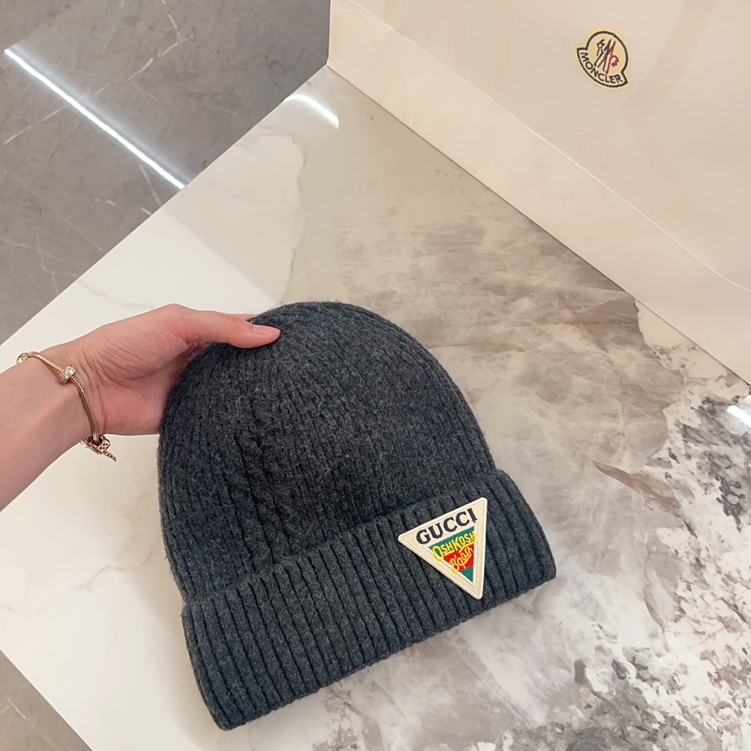 GUCCI velvet knitted yarn cap - Image 5