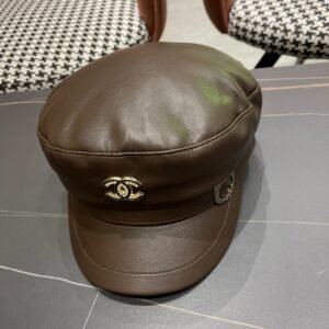 CHANEL beret