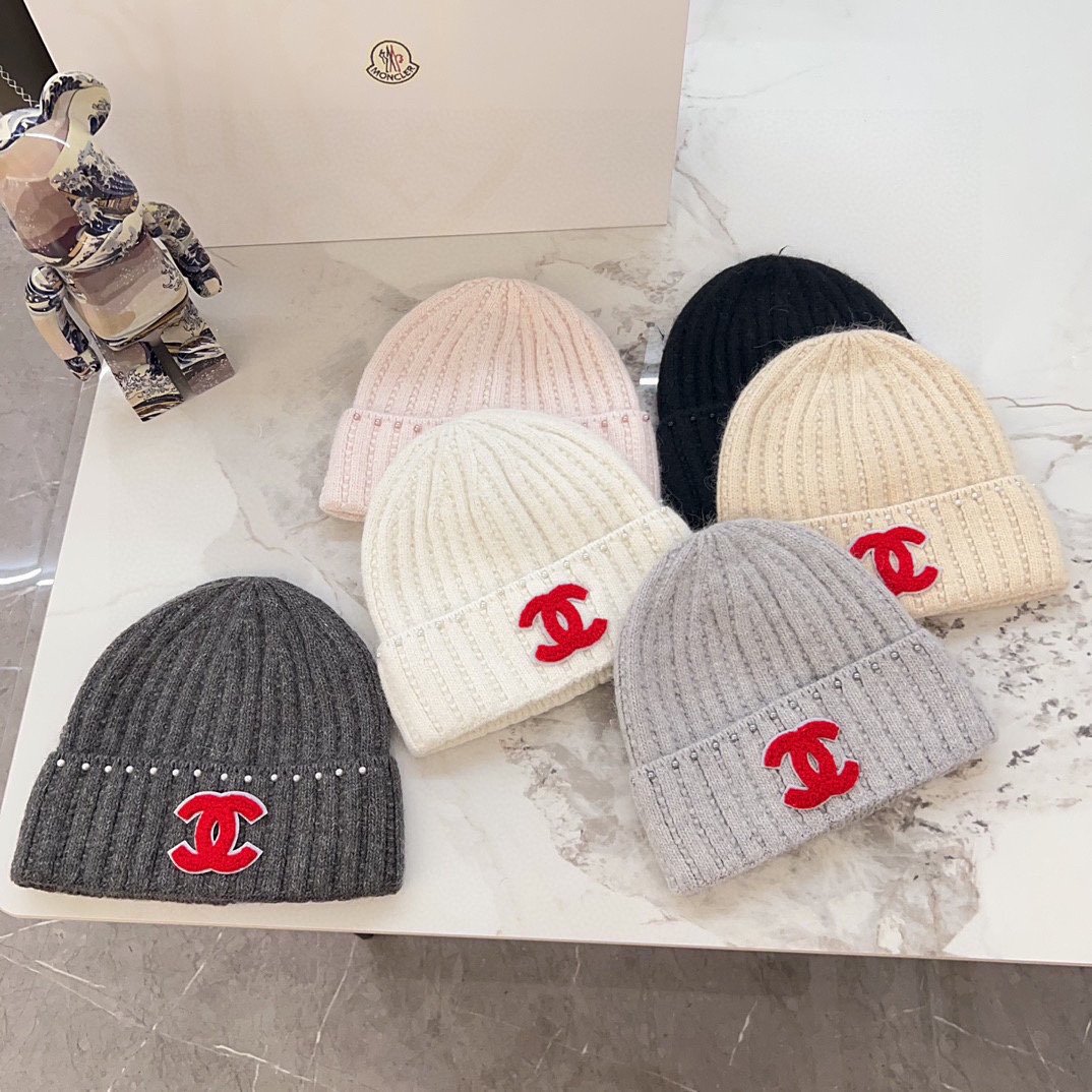 CHANEL rabbit hair knitted yarn cap - Image 8