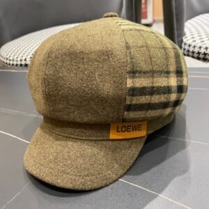 LOEWE octagonal beret