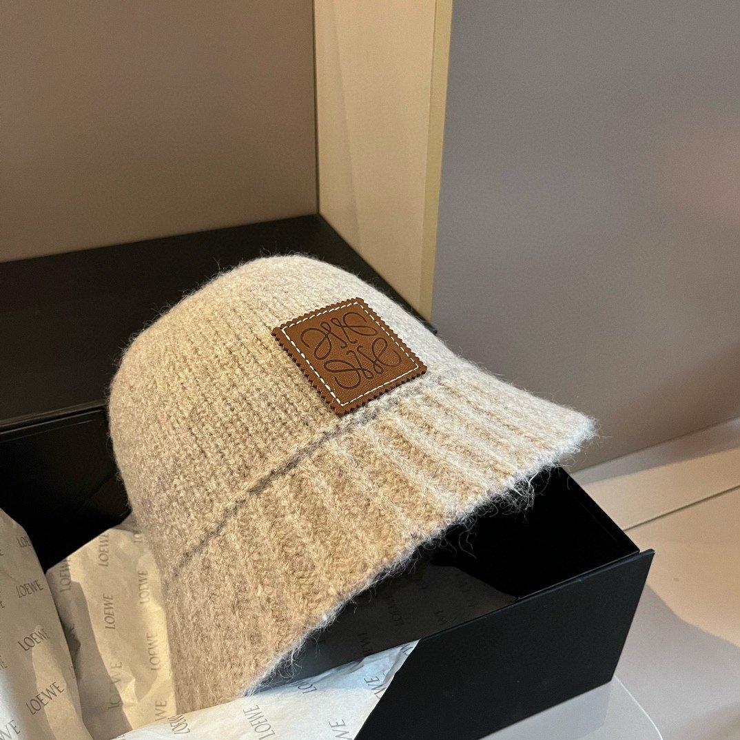 LOEWE woolen fisherman hat