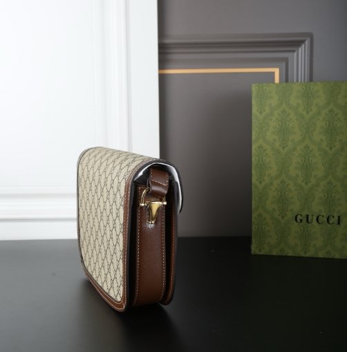 GUCCI 2025 new vintage canvas, leather patchwork, horseshoe buckle, single shoulder crossbody bag for women - Image 2