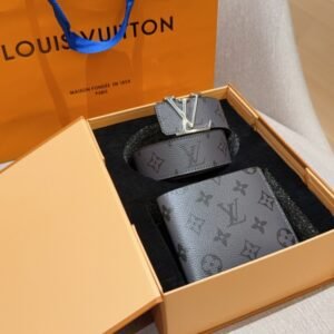 Louis Vuitton short clip wallet+belt