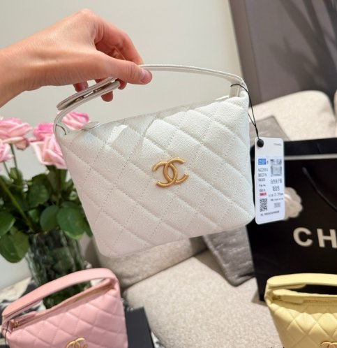 Chanel Black Gold Hobo Handheld Crossbody Chain Lunch Box Bag - Image 3