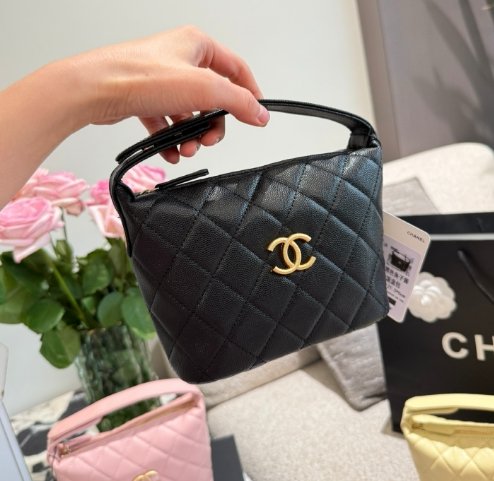 Chanel Black Gold Hobo Handheld Crossbody Chain Lunch Box Bag - Image 6