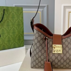 Gucci Padlock Series GG Medium Shoulder Backpack Chain Bag Shoulder Bag