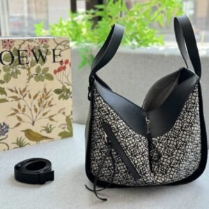 LOEWE Hammock canvas color blocked hammock bag, hand-held, single shoulder, crossbody wrap