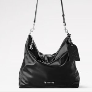 Louis Vuitton men's bag VAGABOND HOBO shiny leather half-moon bag messenger bag 25 new style